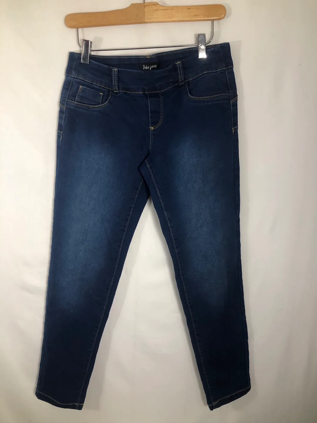 Women’s Suko Jeans. Size 4. 30” waist. thumbnail