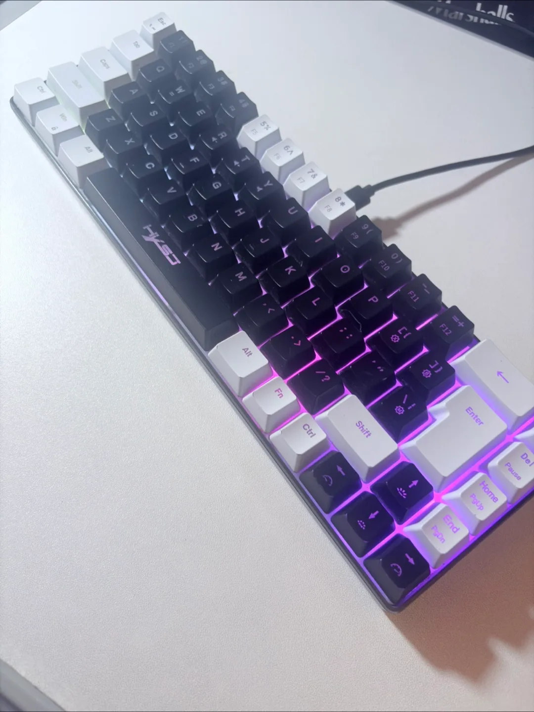 HYSJ Mechanical Gaming Keyboard – B/W image indicator(4)