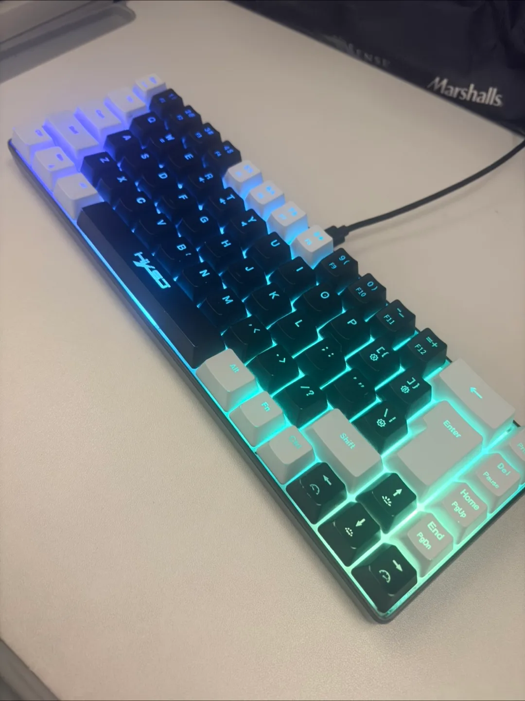 HYSJ Mechanical Gaming Keyboard – B/W image indicator(2)