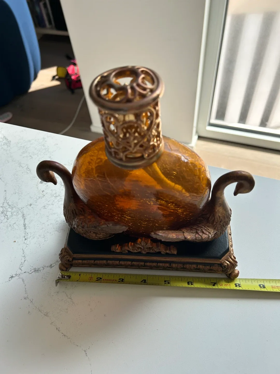 Oversized Swan Lamp Berger image indicator(3)