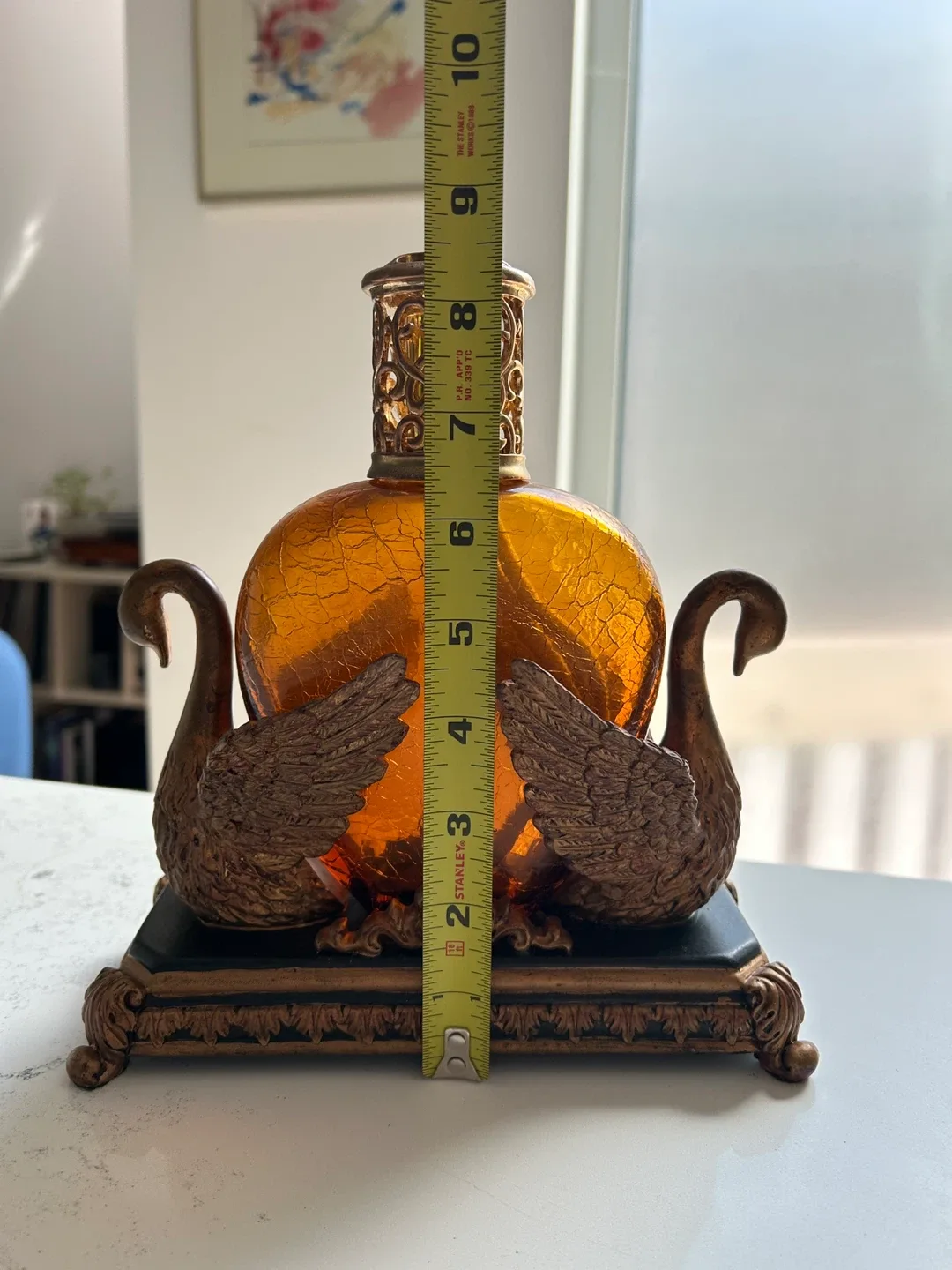 Oversized Swan Lamp Berger image indicator(2)