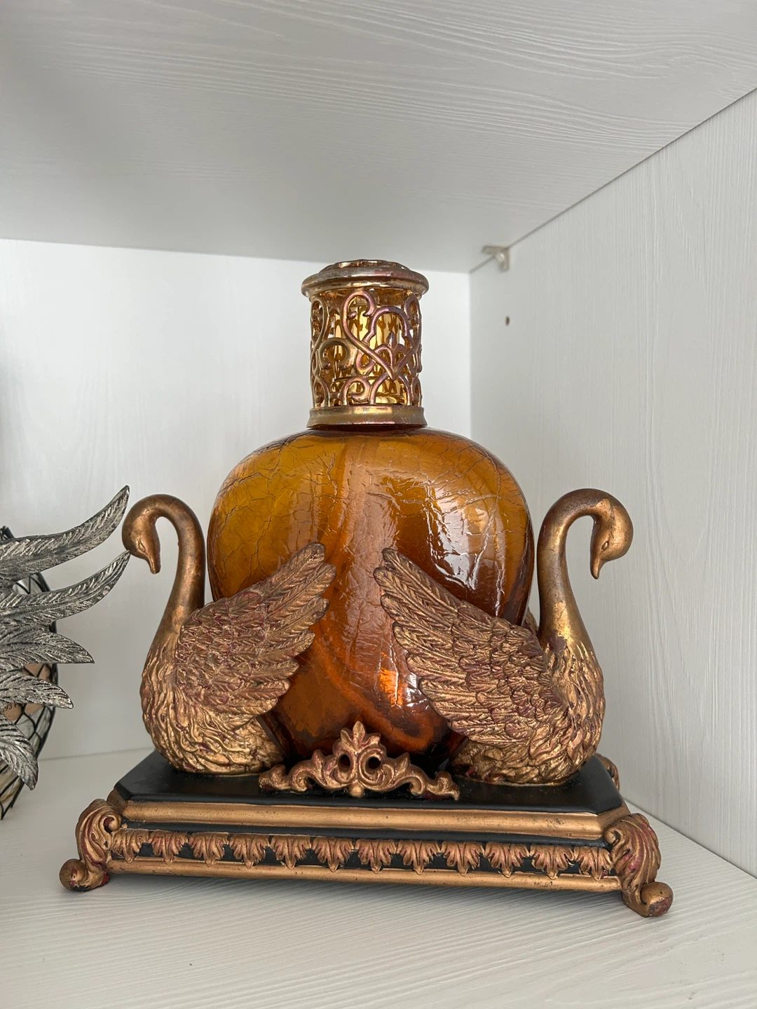 Oversized Swan Lamp Berger