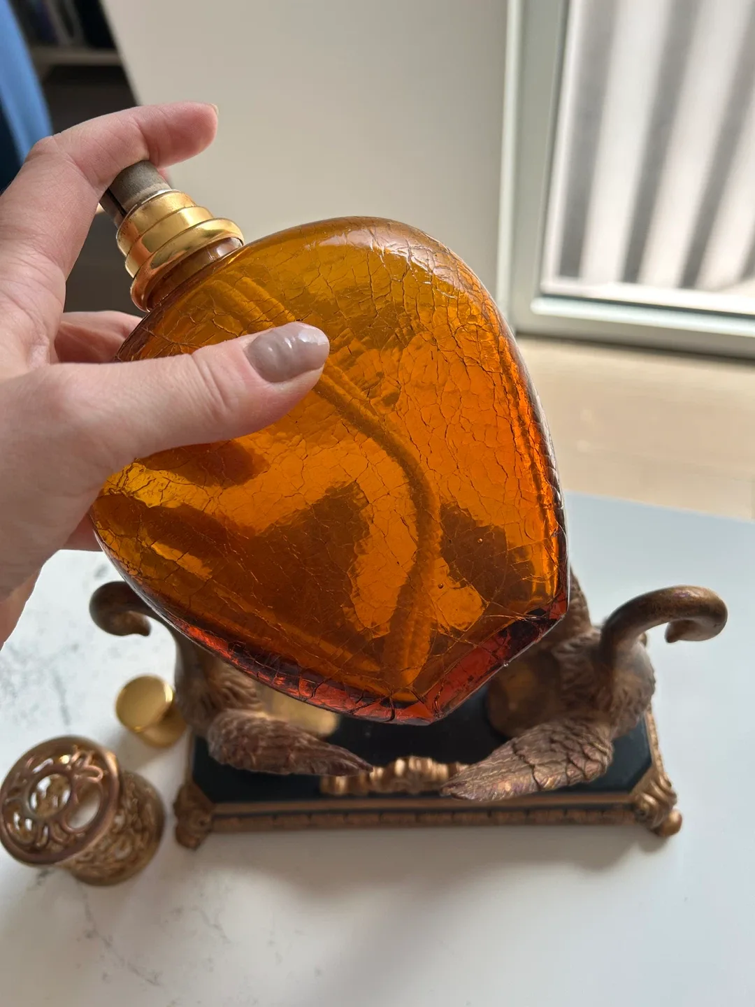 Oversized Swan Lamp Berger image indicator(7)