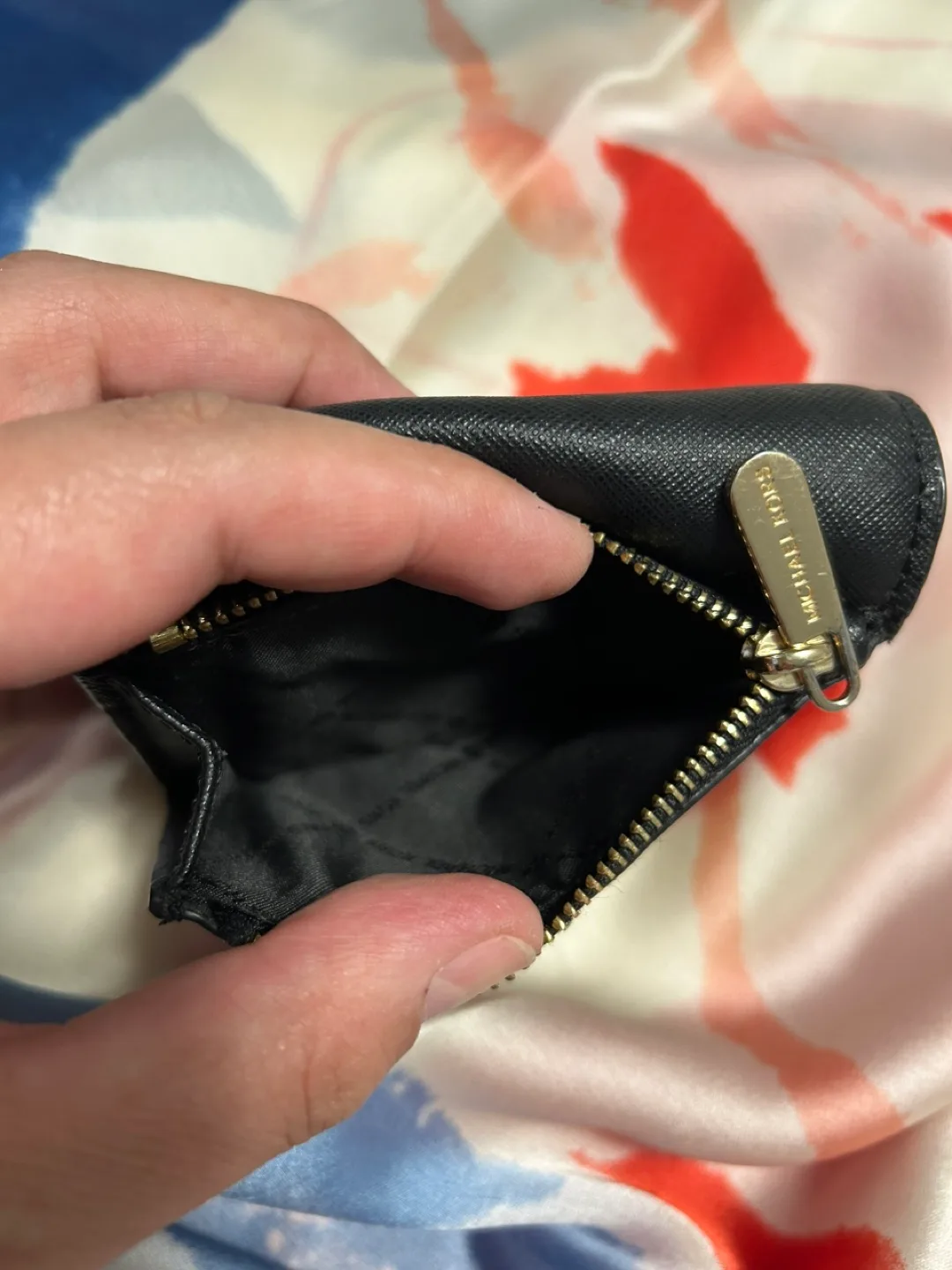 Michael Kors Black Wallet image indicator(5)