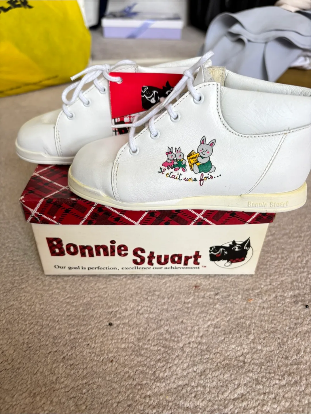 Bonnie Stuart White Leather Baby Shoes image indicator(4)