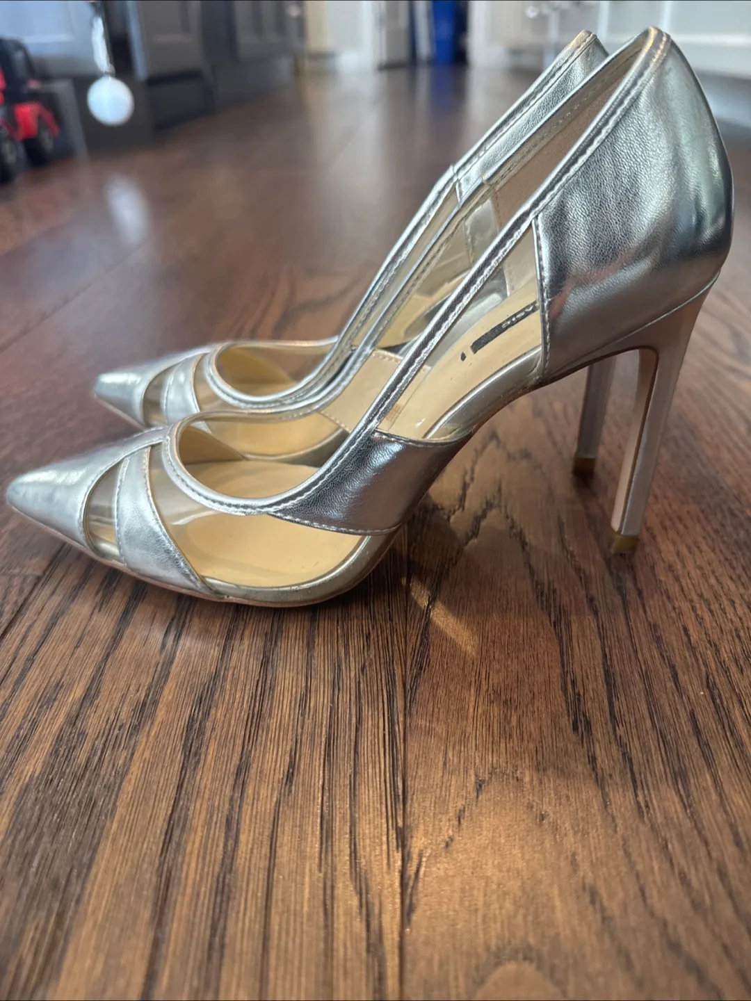 Zara Basic Silver Heels, 37 image indicator(3)