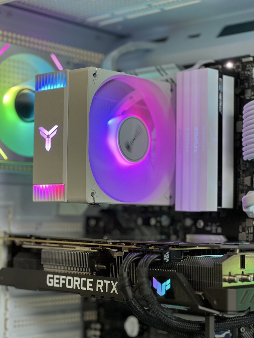 RTX 3080 Gaming PC | i7-10700 | 32GB RAM | 1TB SSD - photo 2