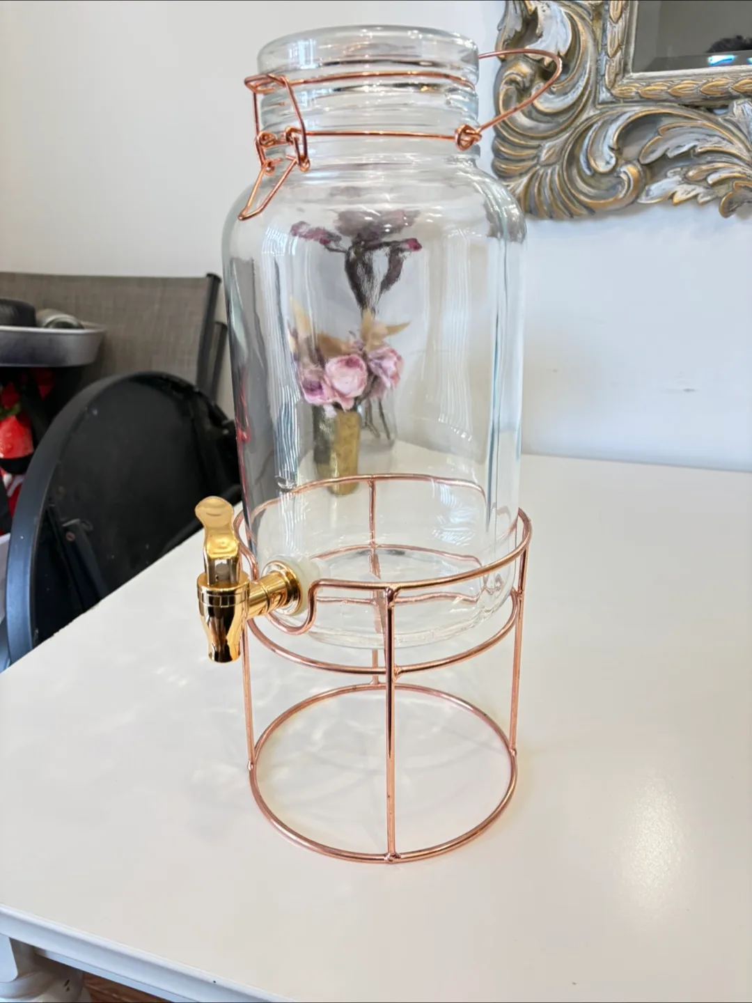 Glass Beverage Dispenser with Copper Stand image indicator(2)