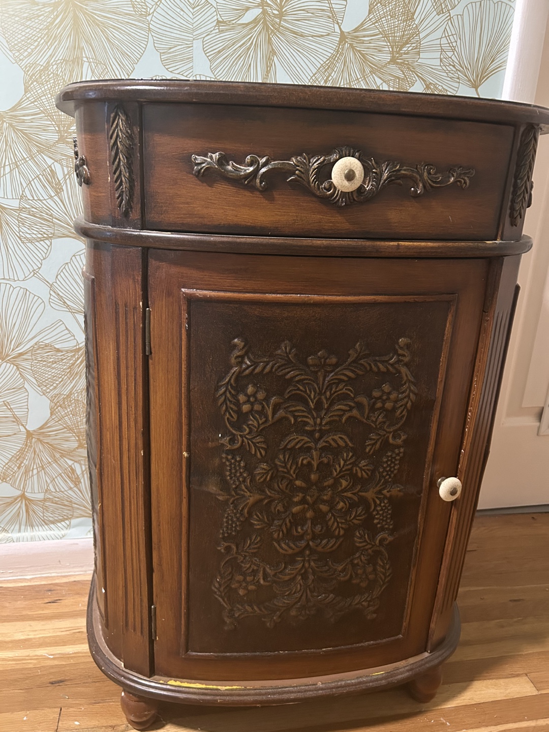 Vintage Wooden Cabinet