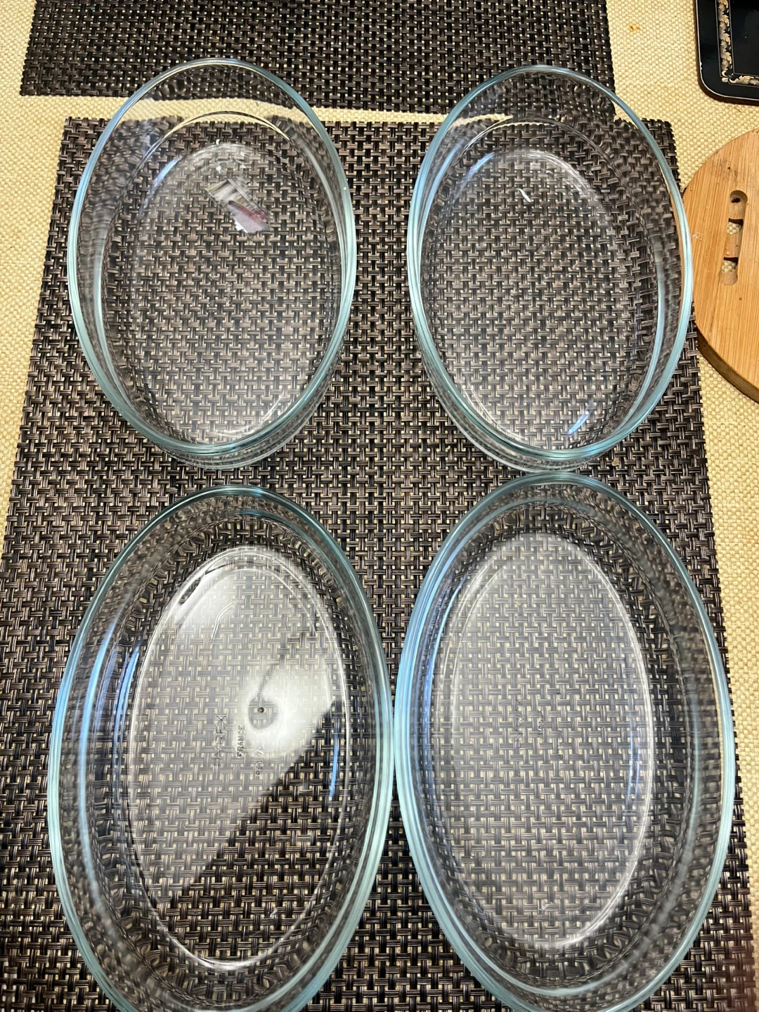 Glass Oval Baking Dishes (Set of 4)