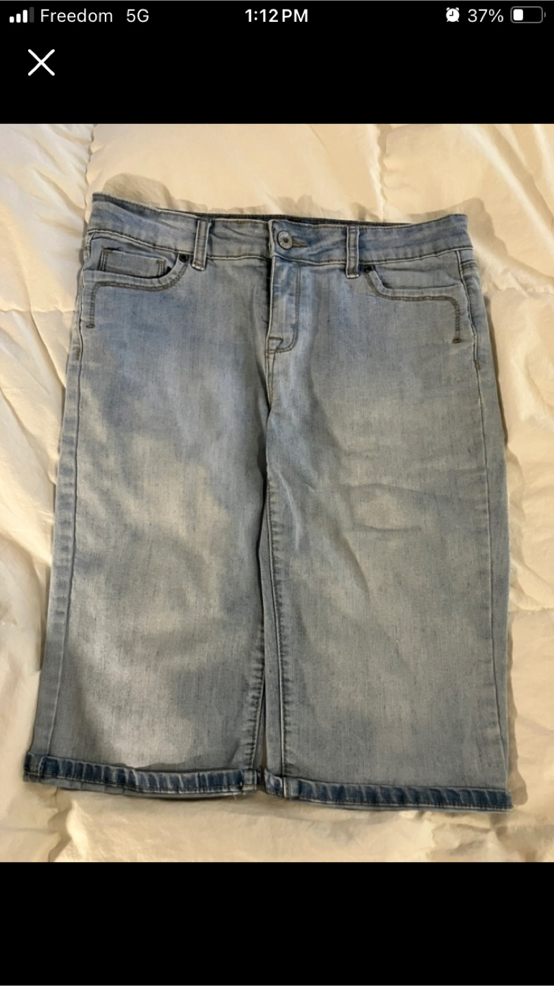 Light Wash Denim Jean Shorts