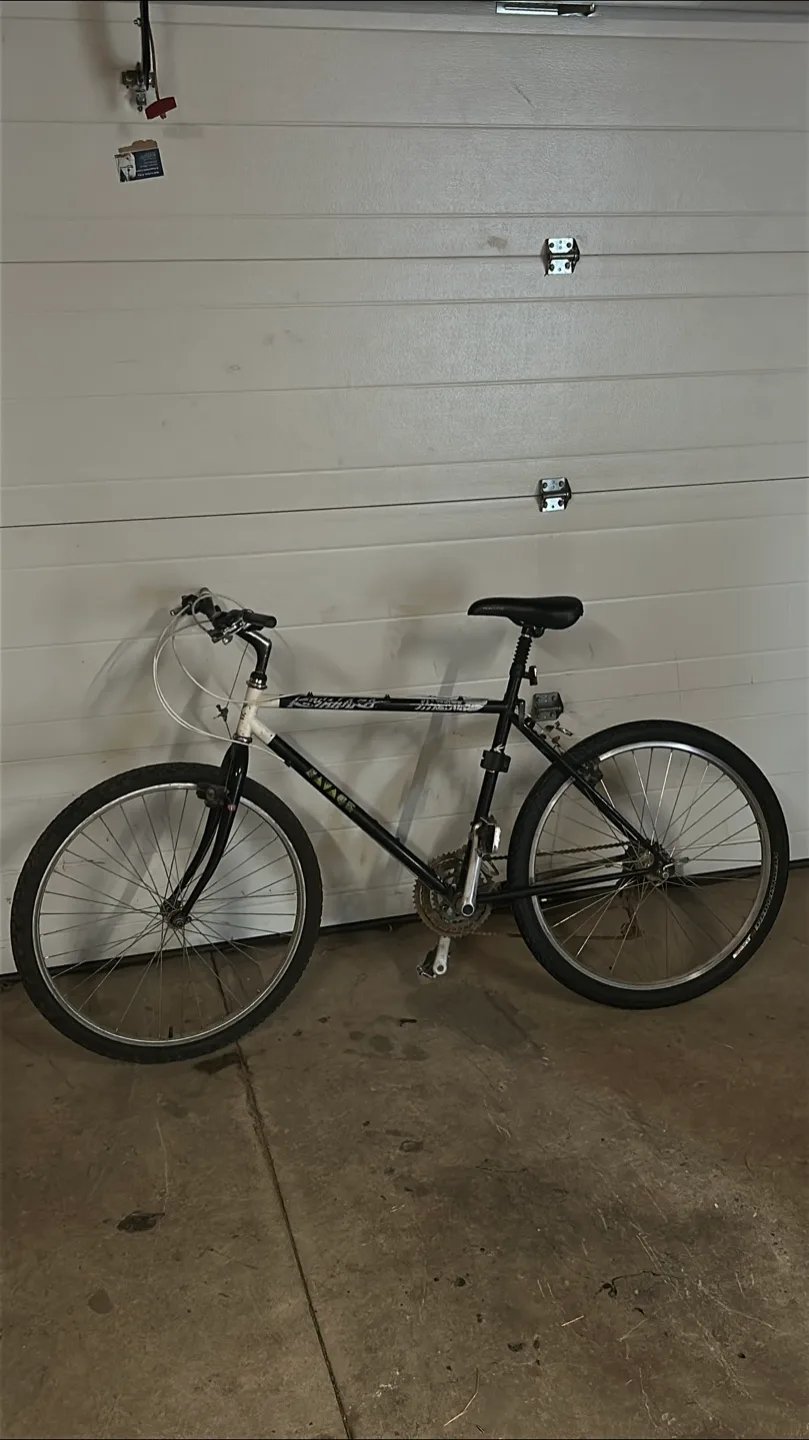 Savage Tundra ST Mountain Bike image indicator(2)