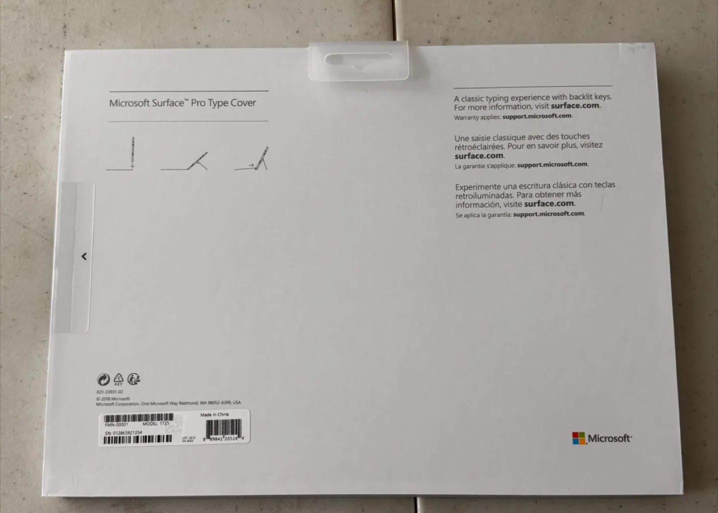 Microsoft Surface Pro Type Cover - Black image indicator(2)