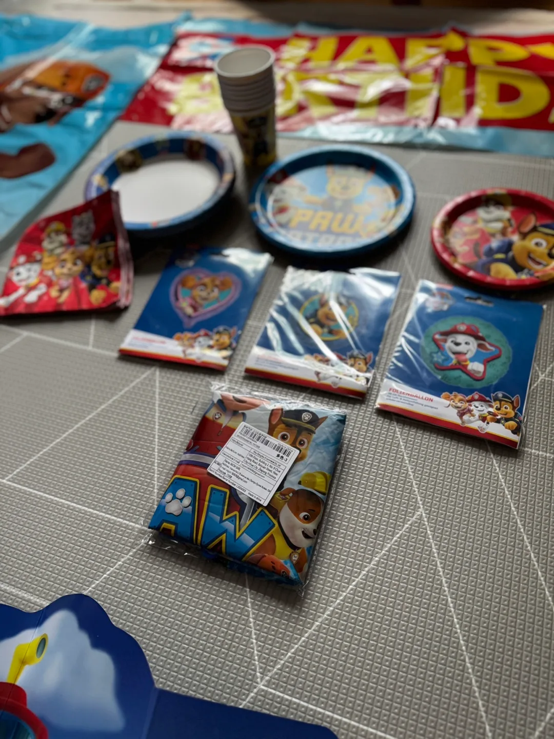 Paw Patrol Birthday Party Supplies image indicator(4)