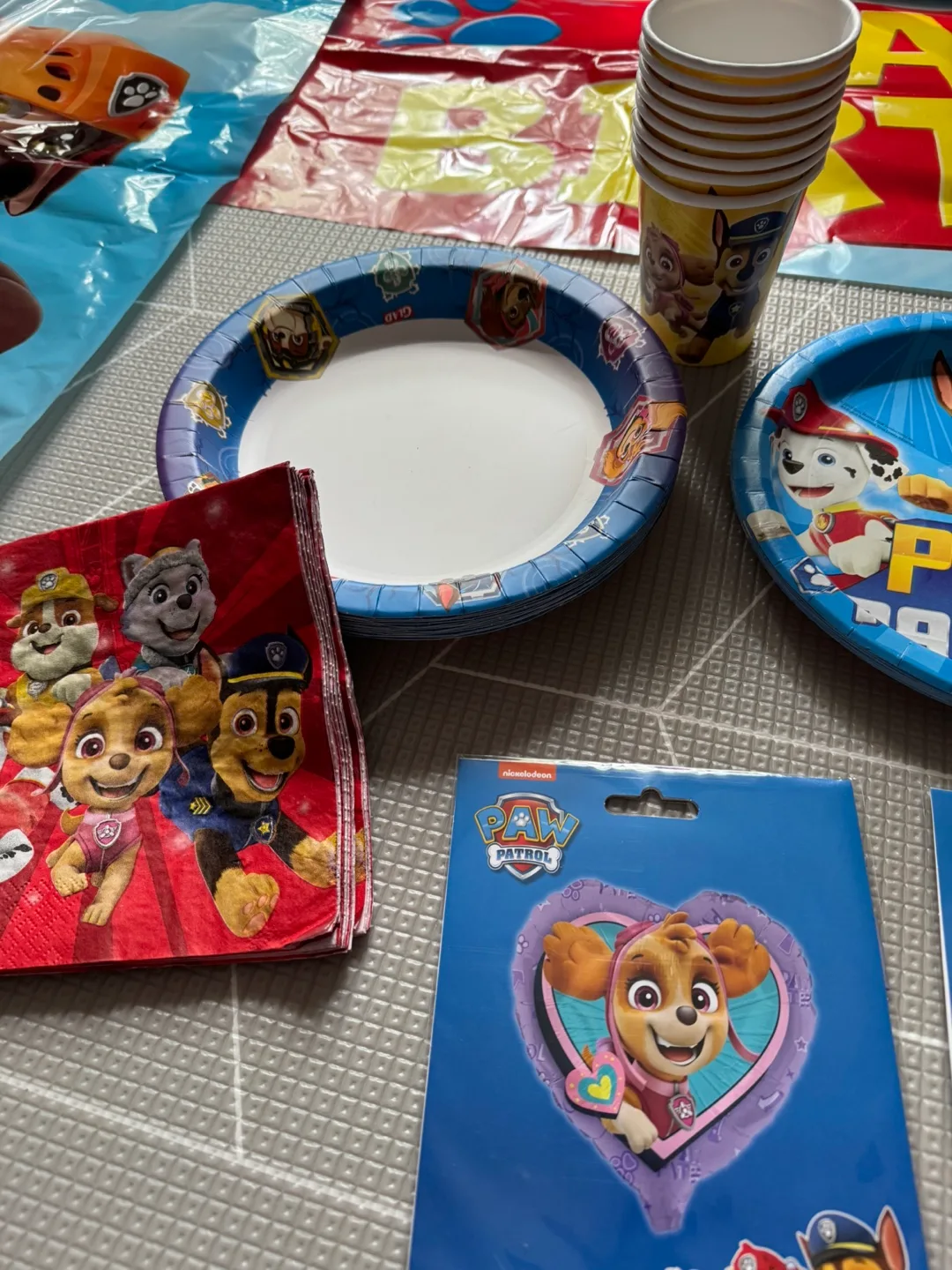 Paw Patrol Birthday Party Supplies image indicator(10)
