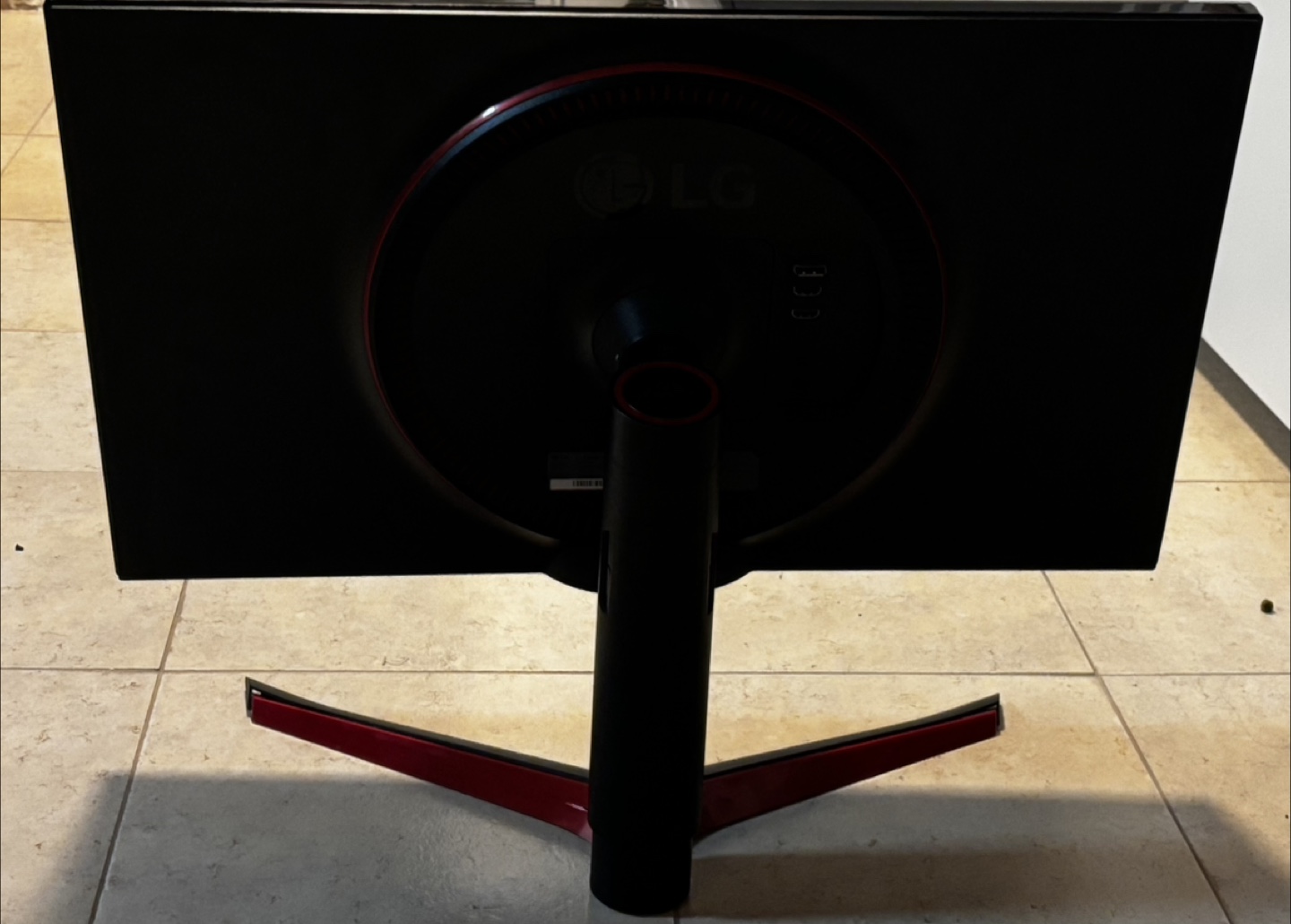 LG 27-Inch Gaming Monitor (144hz) - photo 2