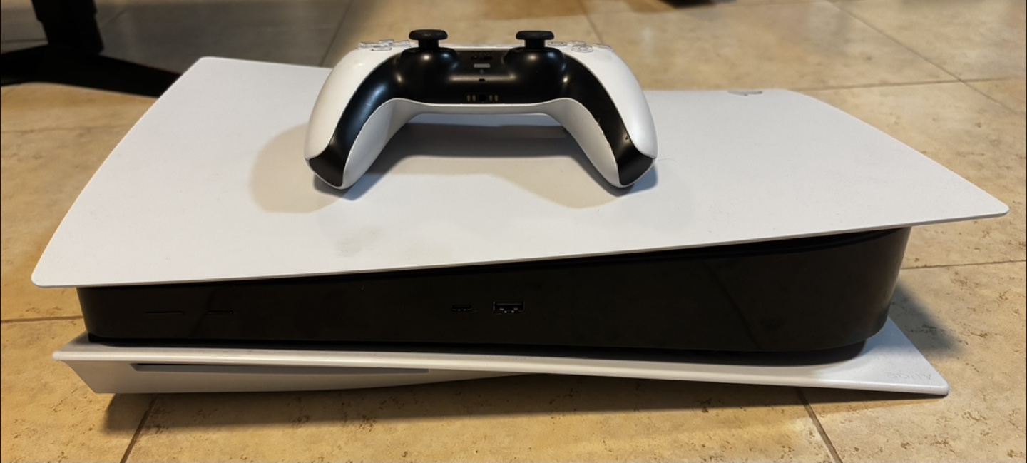 PlayStation 5 Console (disk edition) with Controller - photo 2