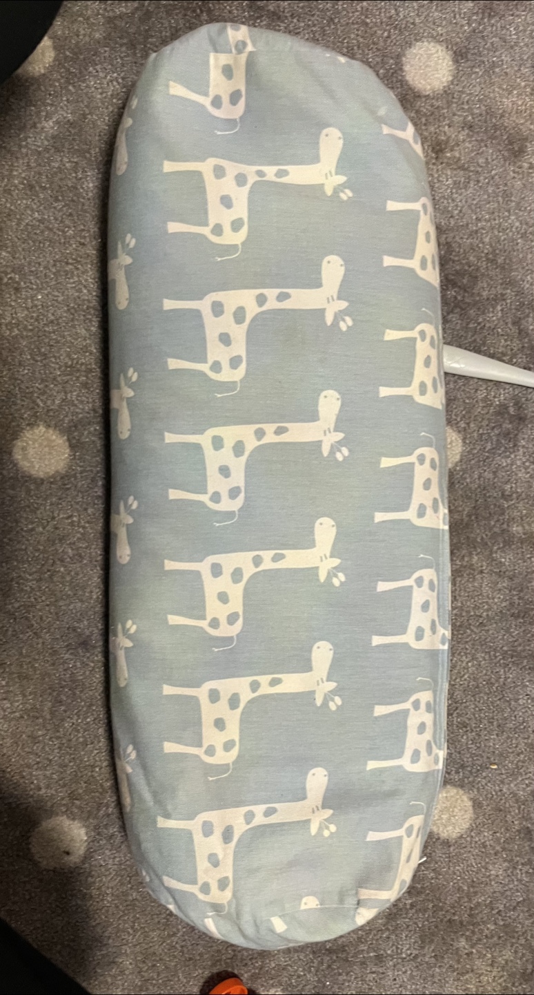 Giraffe Print Pregnancy and Breastfeeding Pillow - photo 2