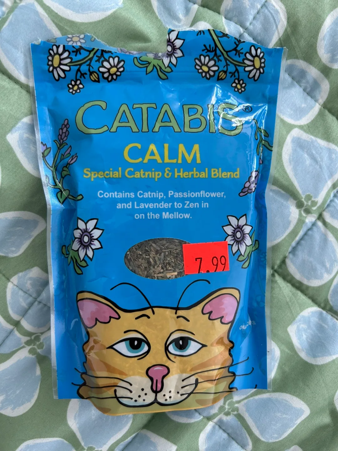Cat & Dog Treats Bundle: Purrfect, Catabi, Blue Buffalo image indicator(3)