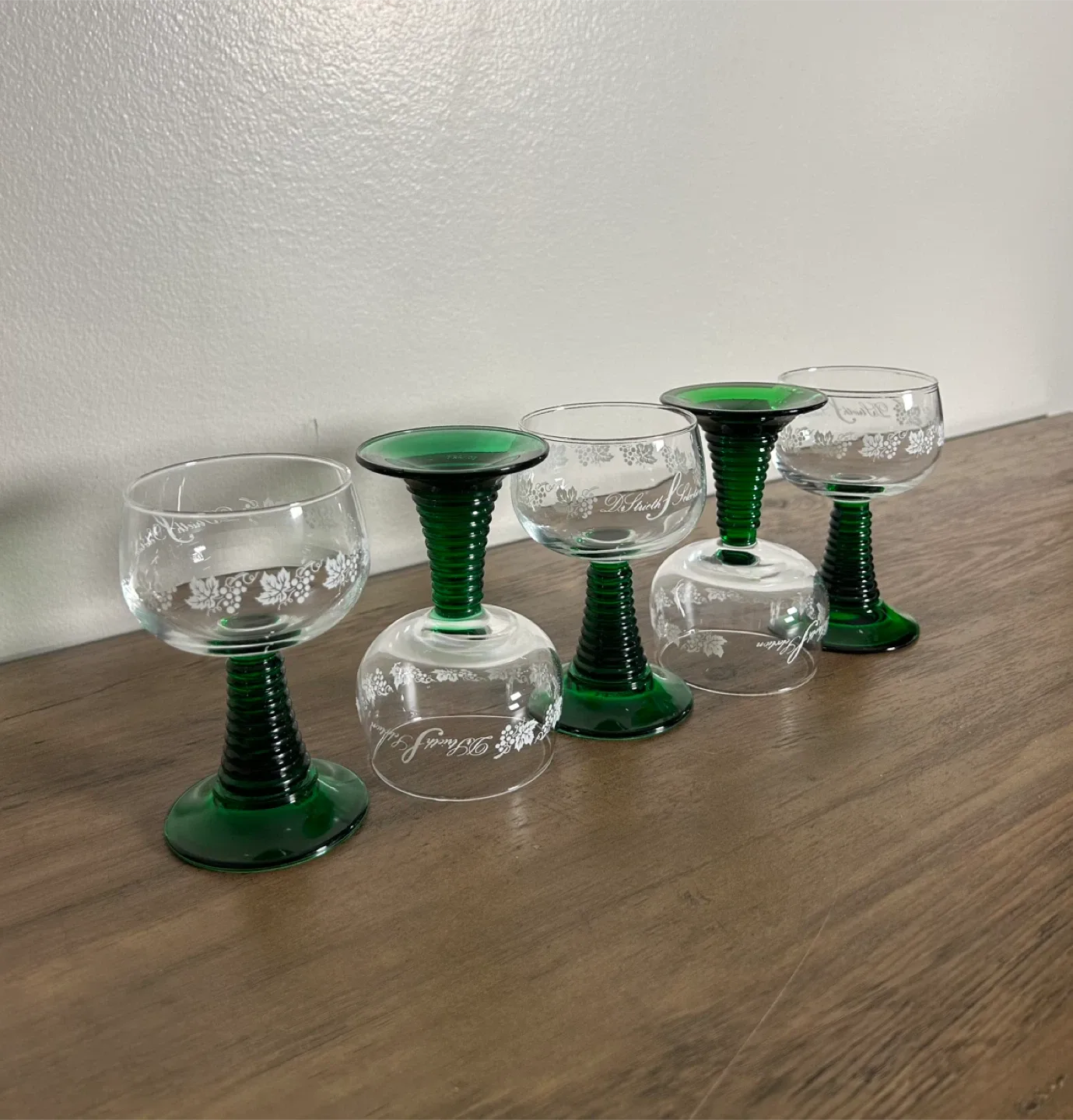 Dr. Strieth Selection X Luminarc Wine Drinkware Set - Be Quick! image indicator(2)