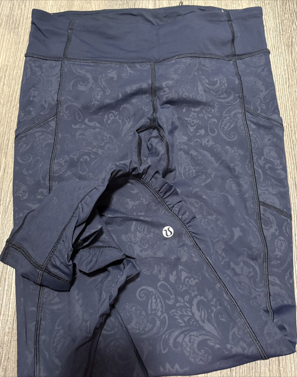 Lululemon Speed Tight paisley - photo 3