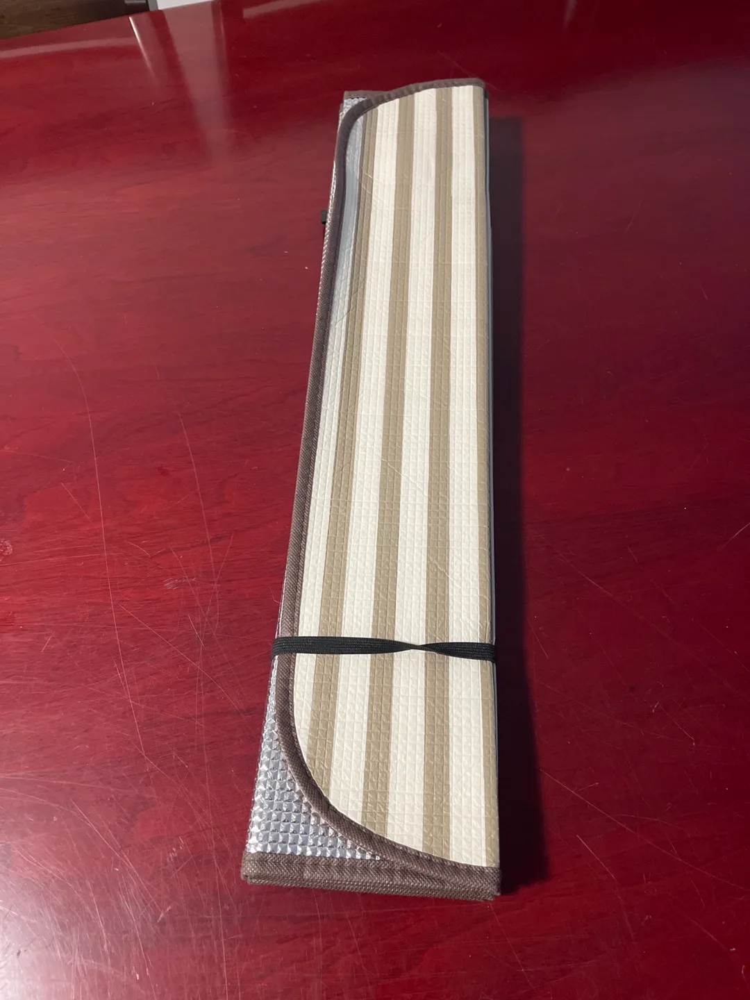 Car Windshield Sun Shade thumbnail