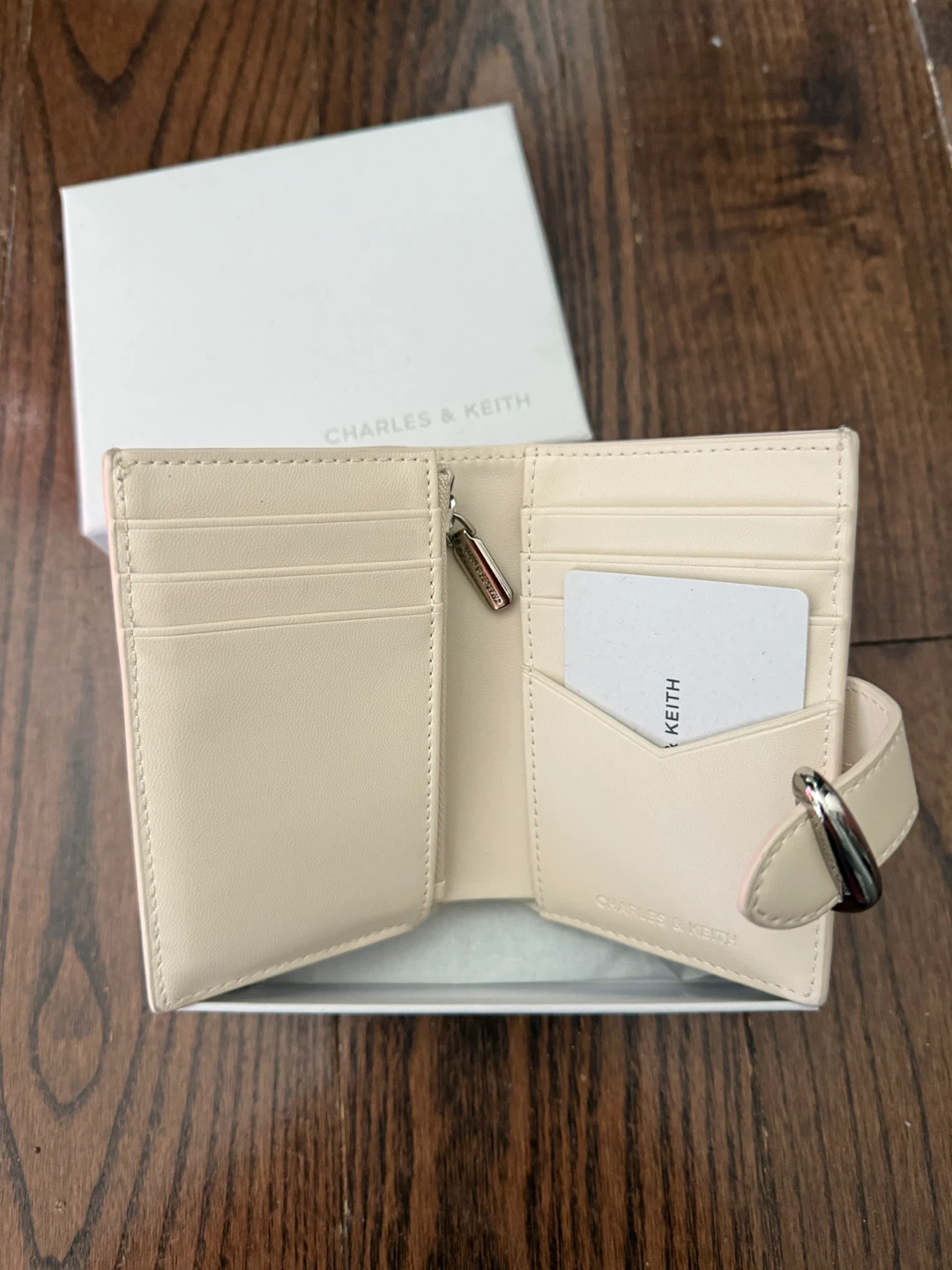 Charles & Keith Wallet - Beige - with Box - photo 4