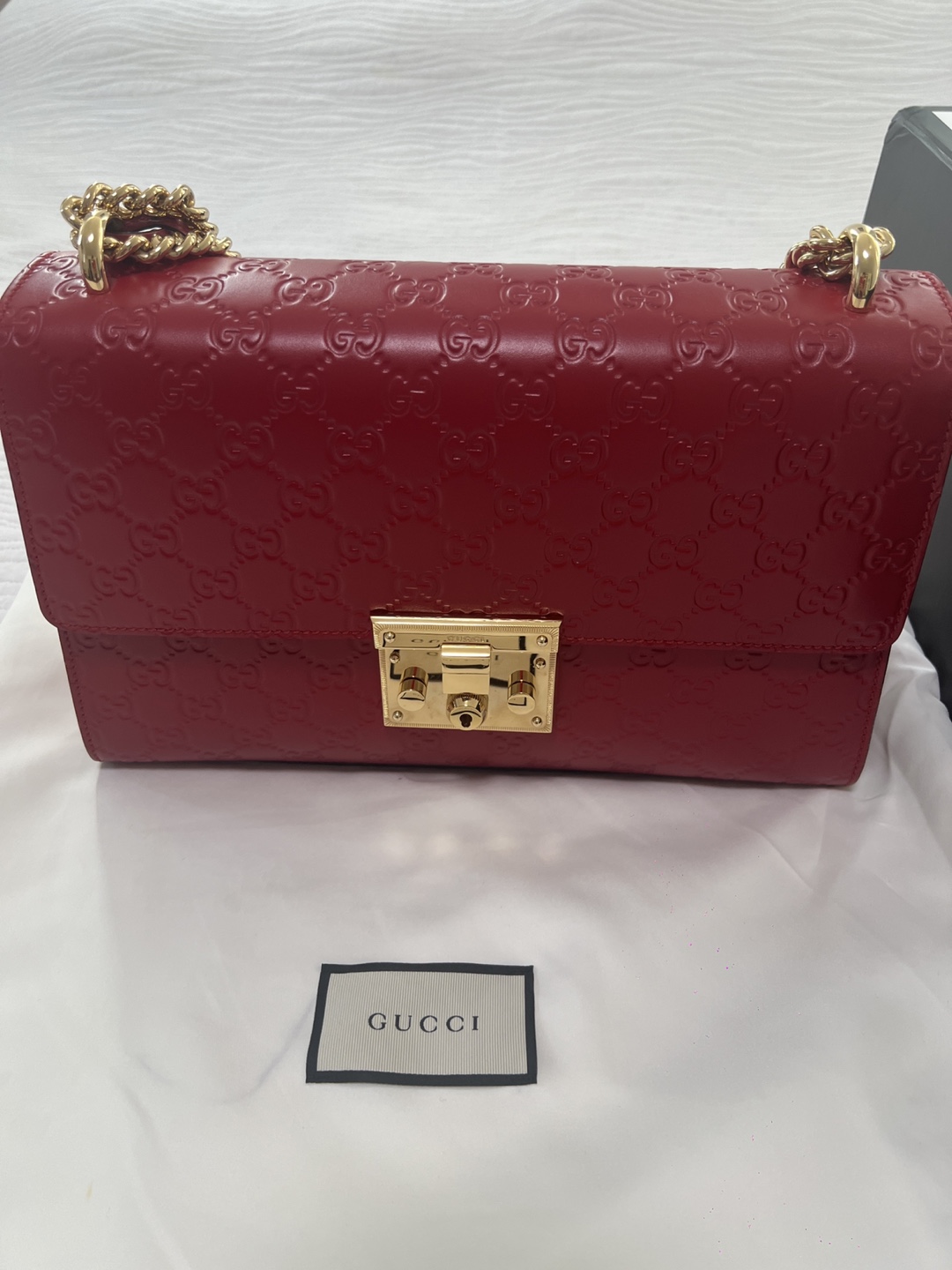 Gucci Signature Padlock Chain Shoulder Bag - Red Leather - photo 2