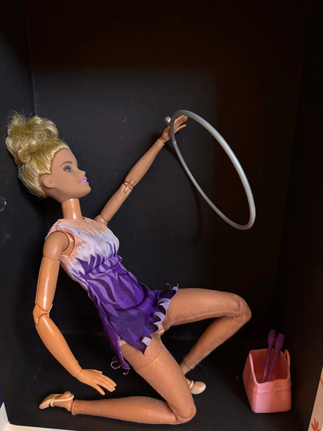 Barbie Gymnast Doll with Accessories image indicator(2)