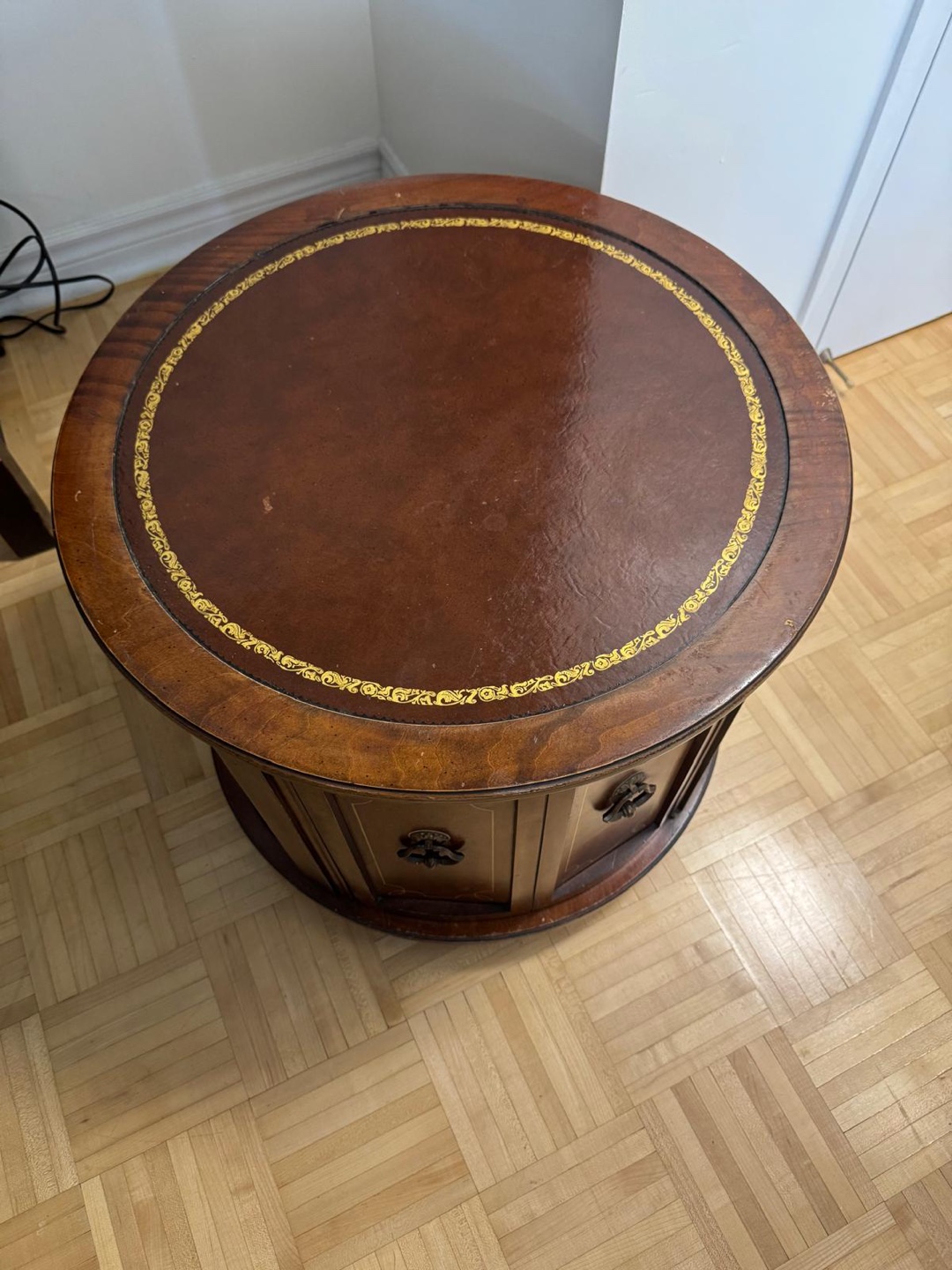 Round Wooden Side Table with Storage - photo 2
