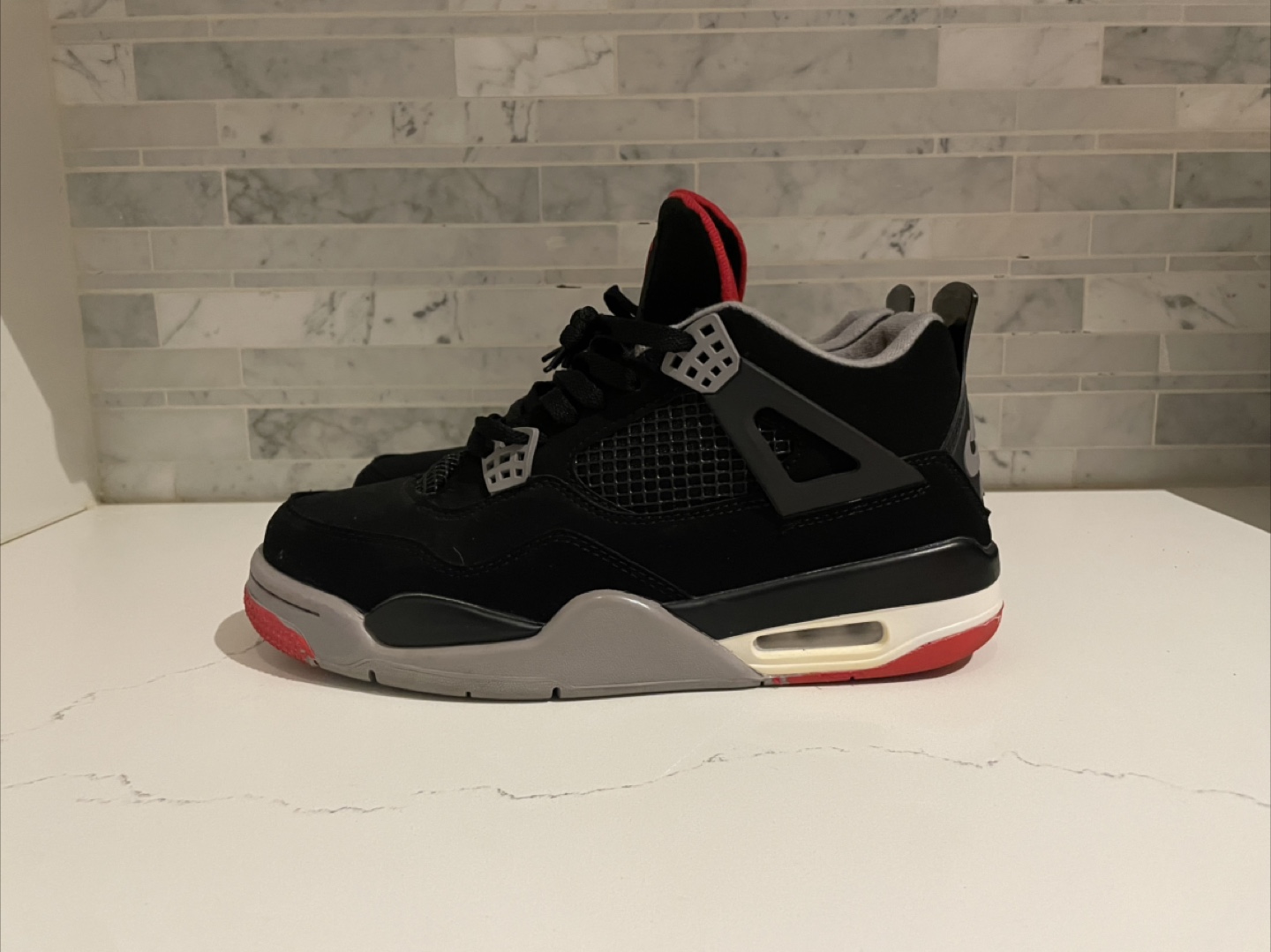 Nike Air Jordan 4 Retro Bred Size 8.5 - photo 3
