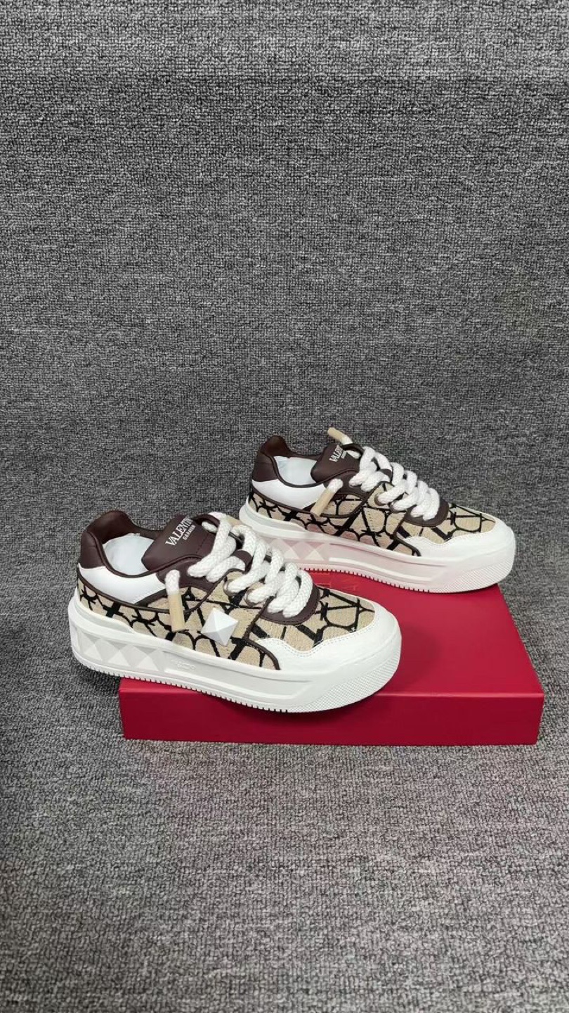 Valentino Garavani Sneakers