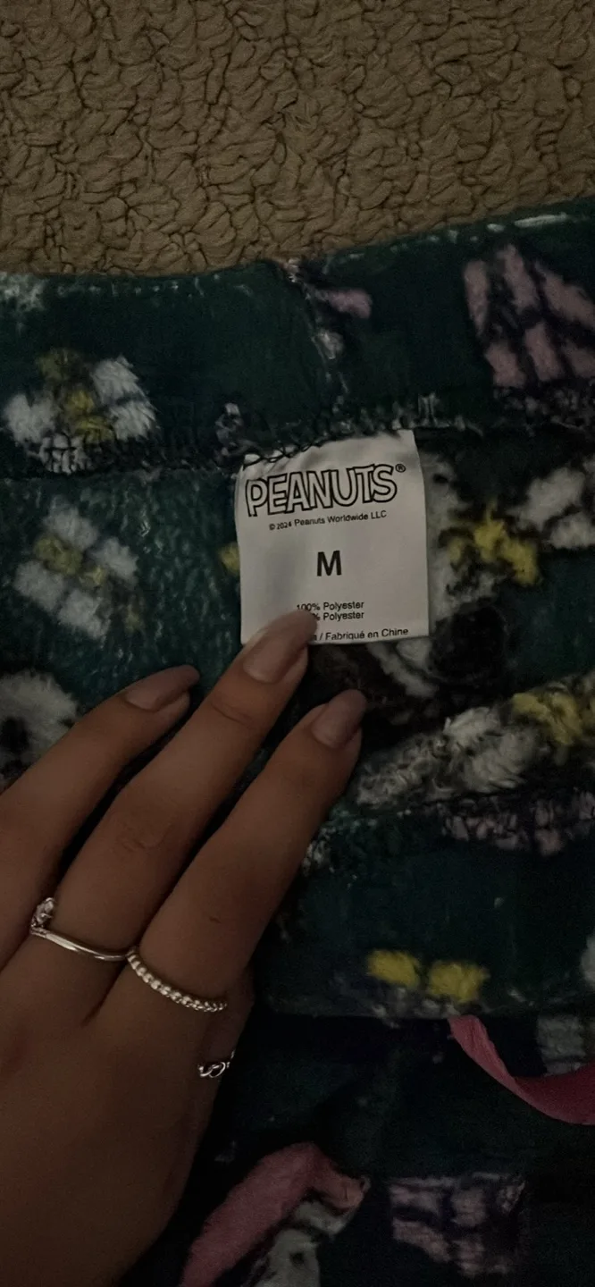 Peanuts Snoopy Pajama Pants - Size M image indicator(2)