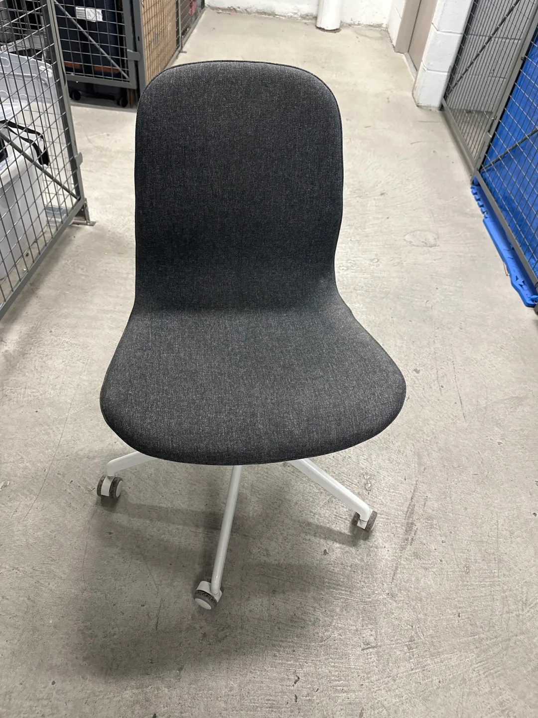 Swivel Chair - Grey thumbnail