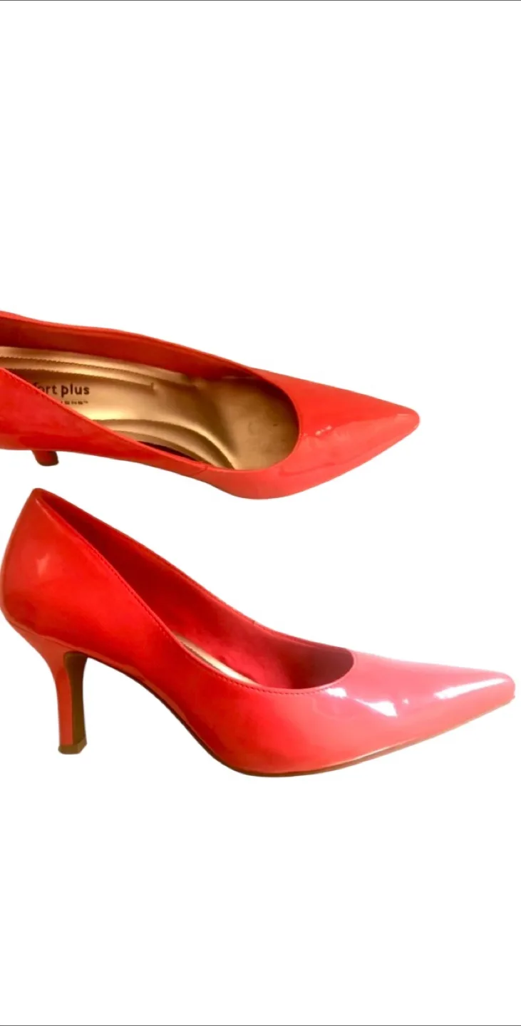 Comfort Plus by Predictions Red Heels, 9.5 image indicator(3)