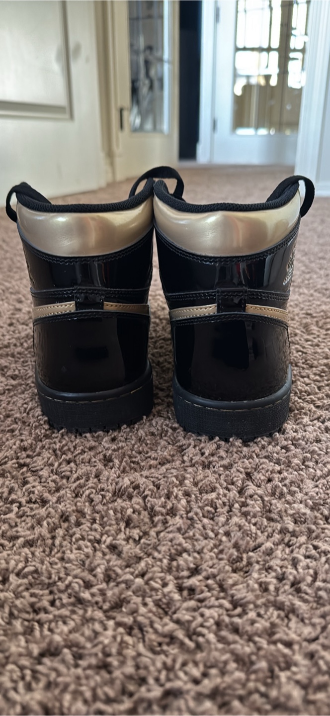 Jordan 1 High Metallic Gold, Size 8.5 - photo 2