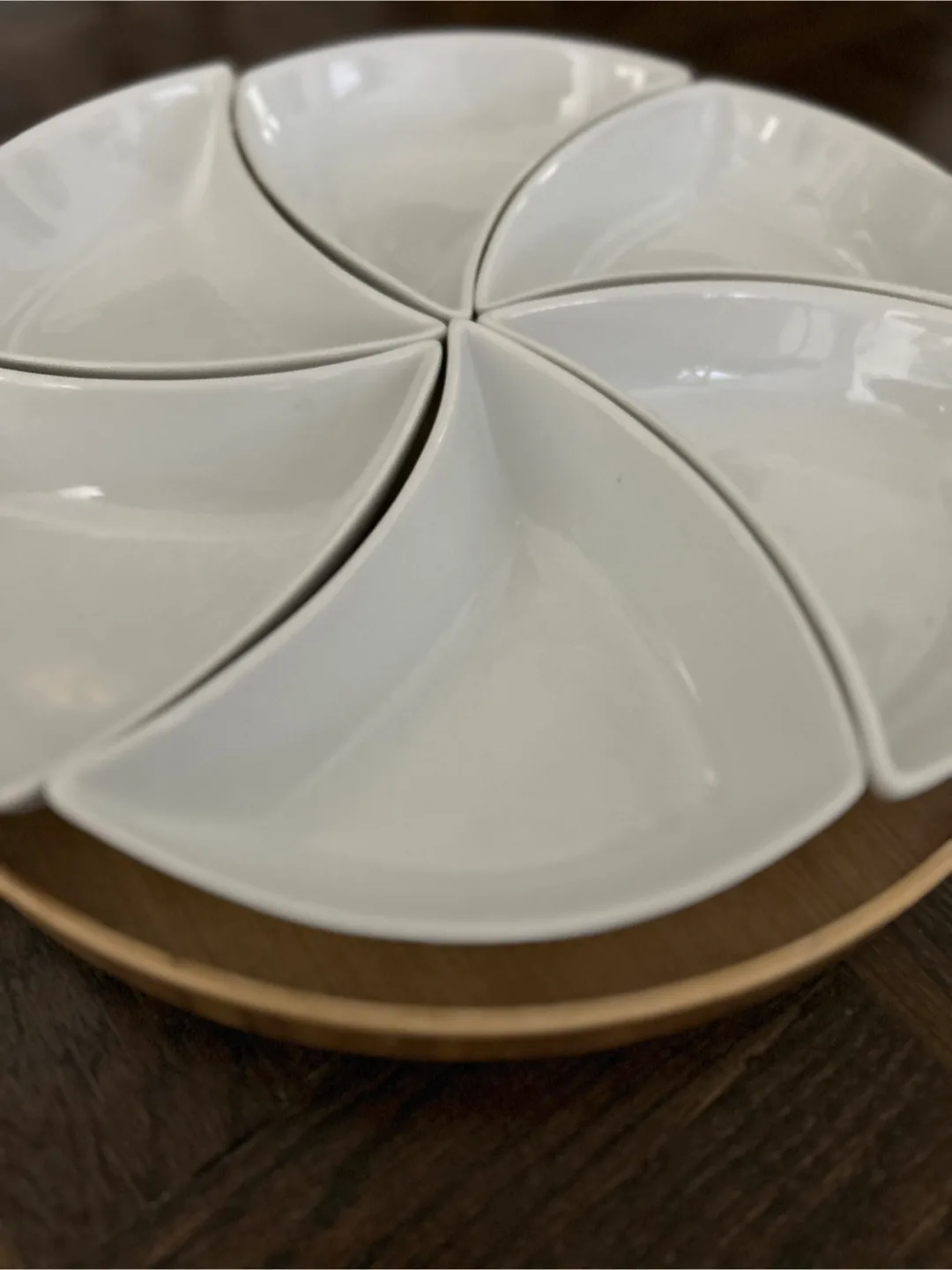 Rotating Serving Platter with 6 Dishes thumbnail
