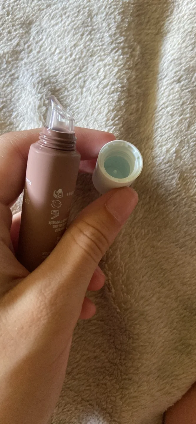 Summer Fridays Lip Butter Balm - Vanilla Beige image indicator(3)