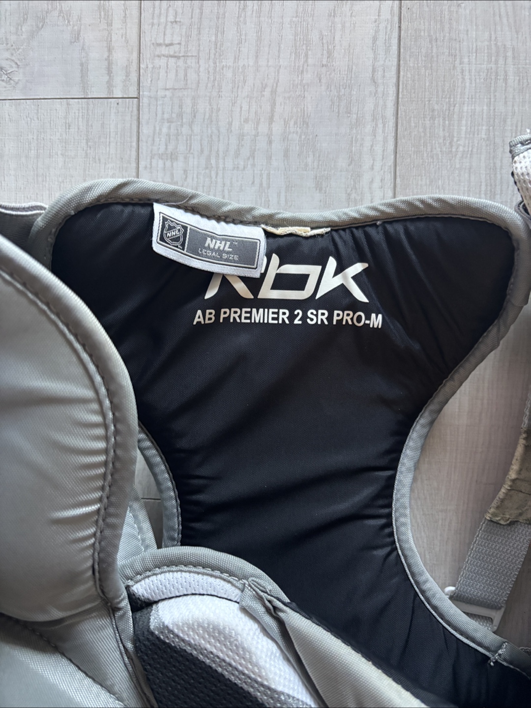 Goalie equipment - photo 5