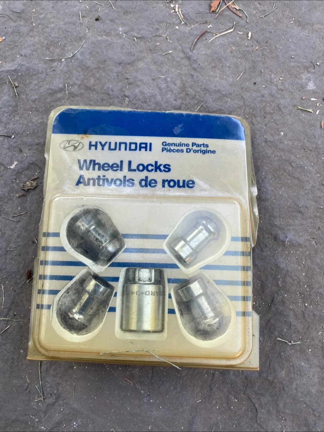 Hyundai Wheel Locks thumbnail