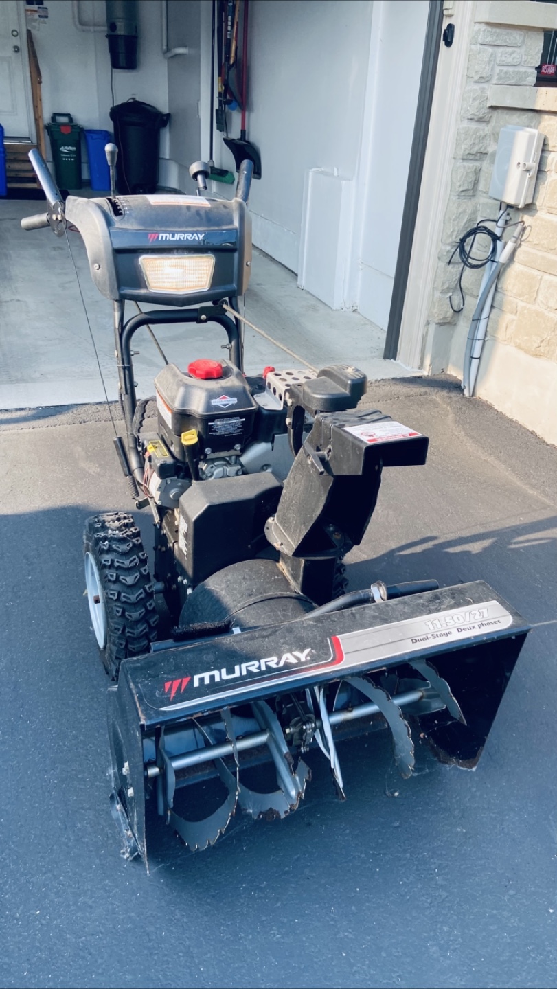 Murray 2-Stage Snow Blower - photo 2