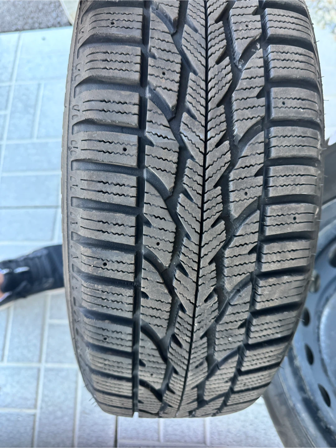 Firestone Winterforce 2 Tires 205/55R16 - photo 2