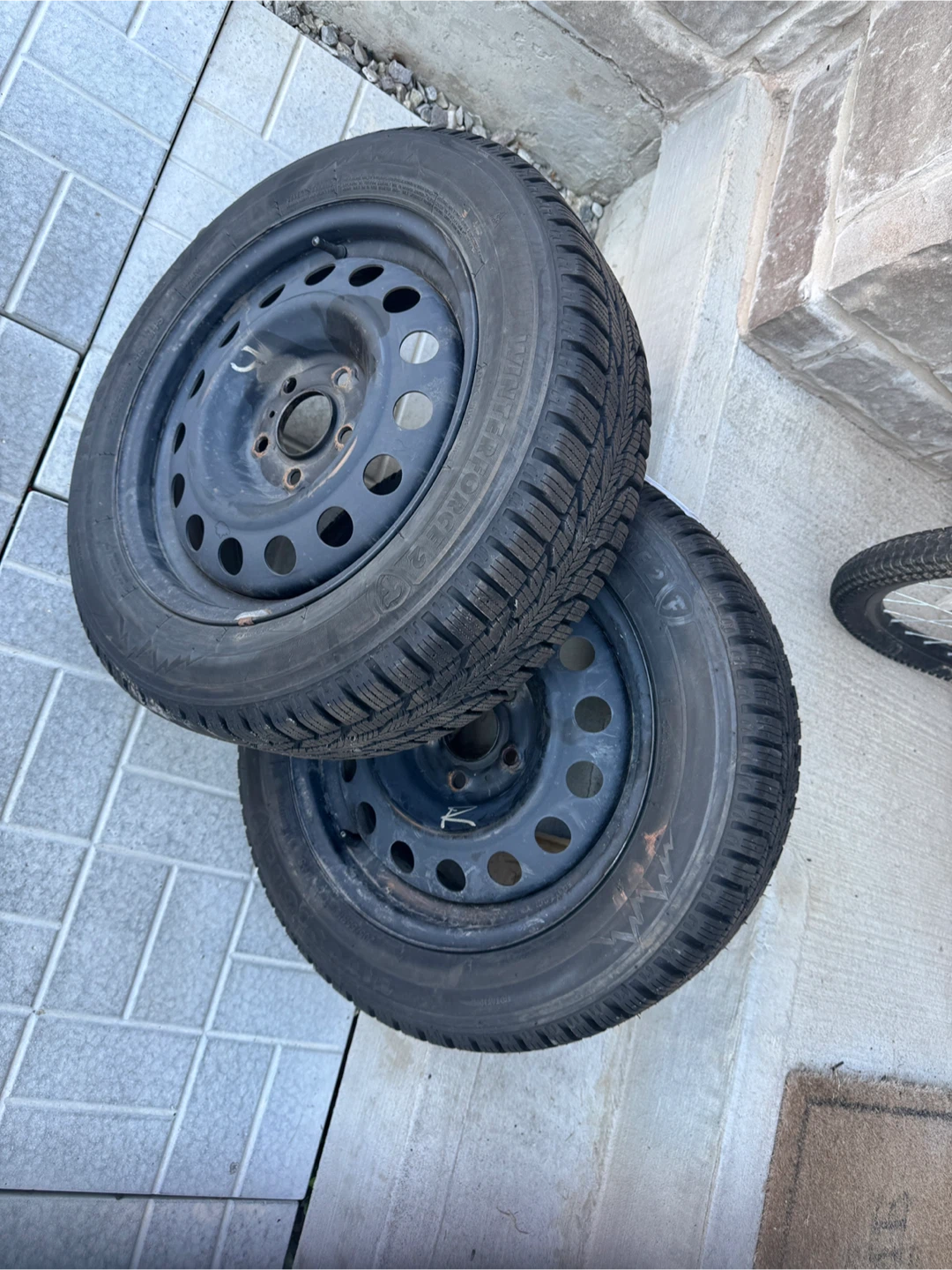 Firestone Winterforce 2 Tires 205/55R16