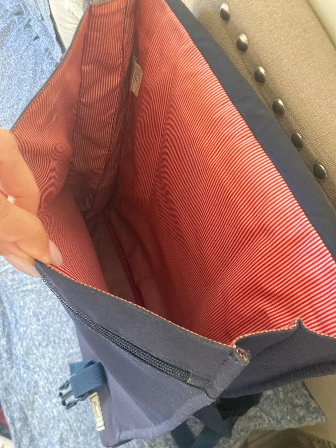 Herschel Supply Co. Navy Blue Backpack image indicator(3)