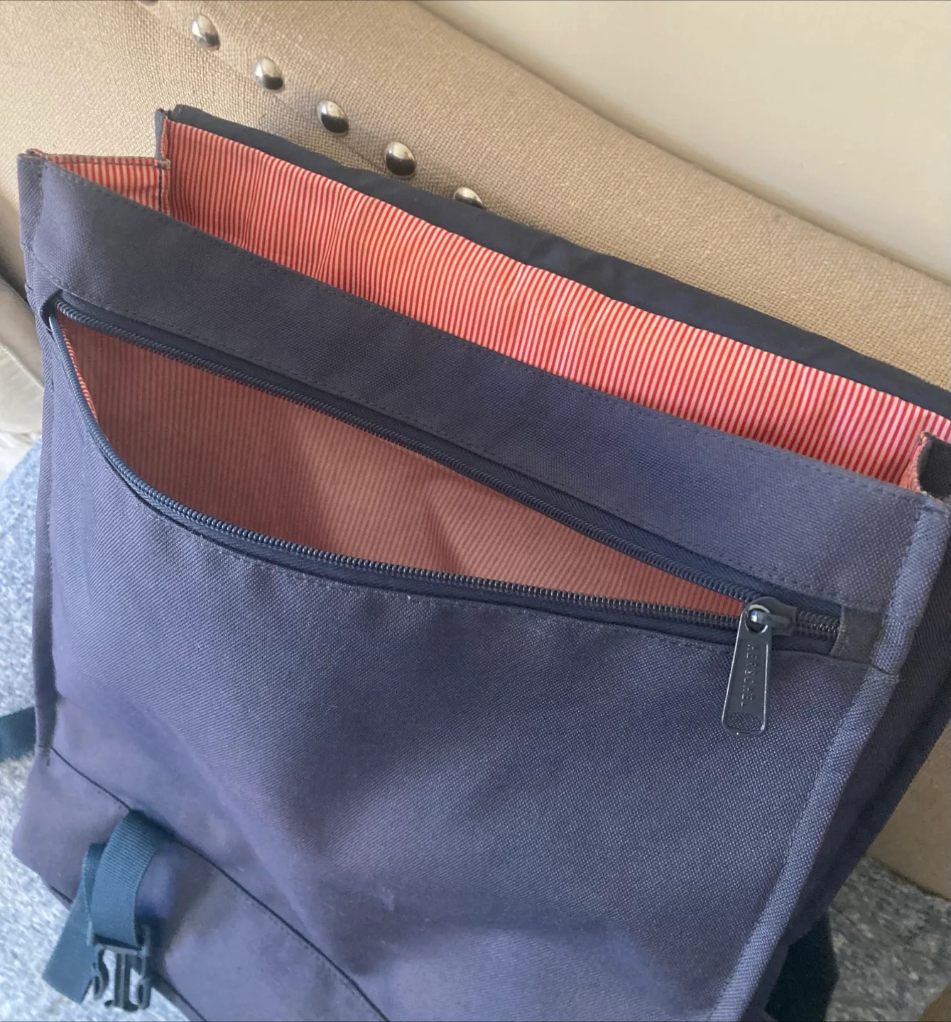 Herschel Supply Co. Navy Blue Backpack image indicator(4)