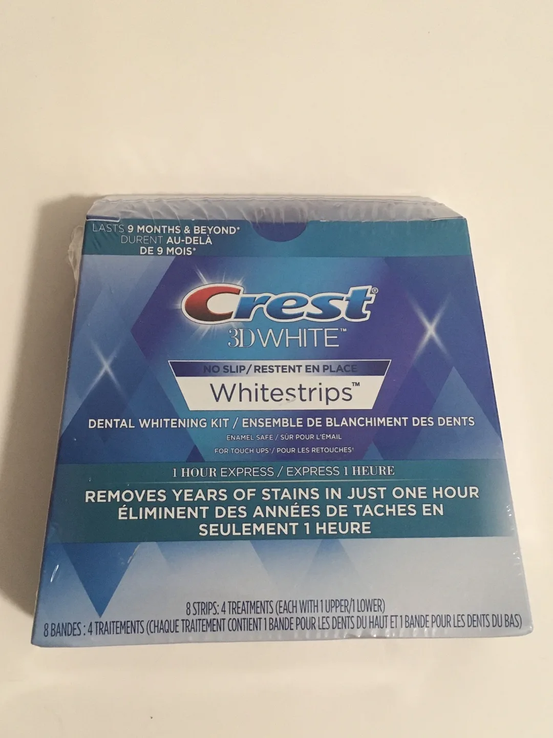 Crest 3D White Whitestrips Dental Whitening Kit image indicator(5)