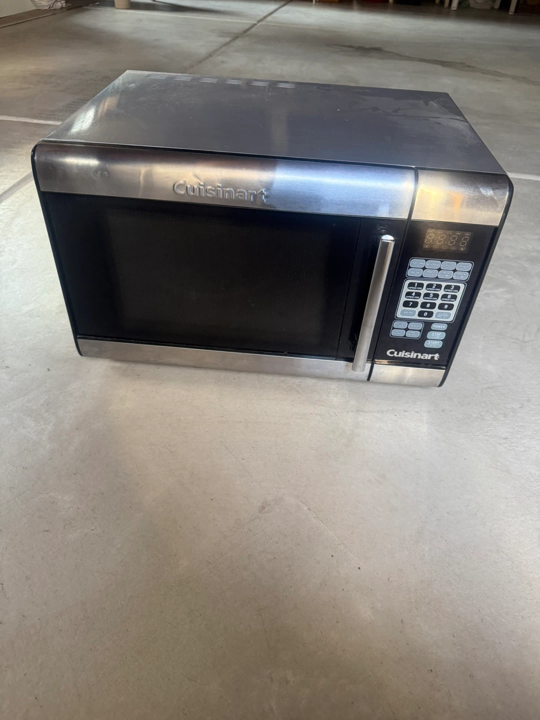 Cuisinart CMW-100 Microwave Oven - photo 2