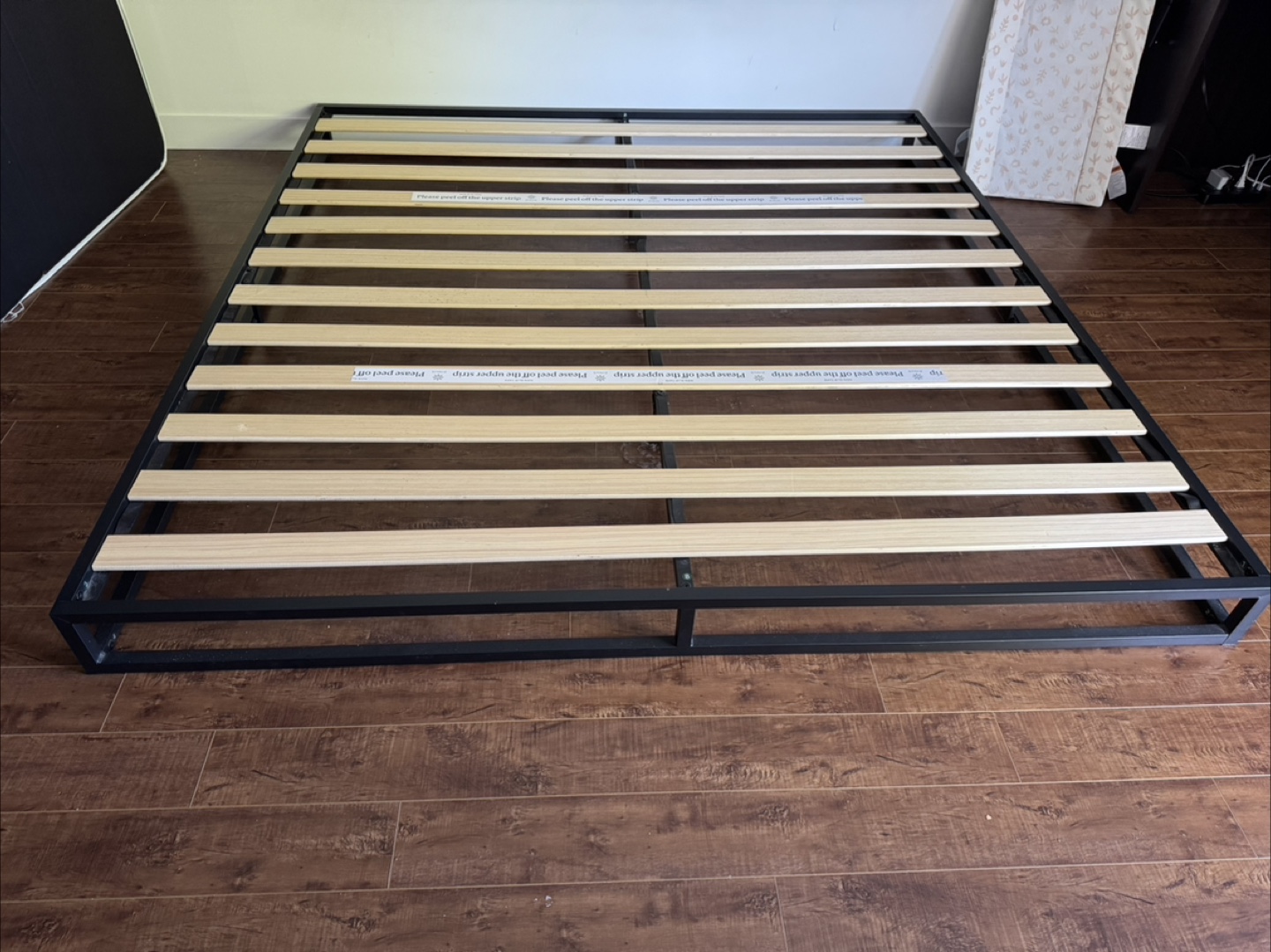 King size platform bed
