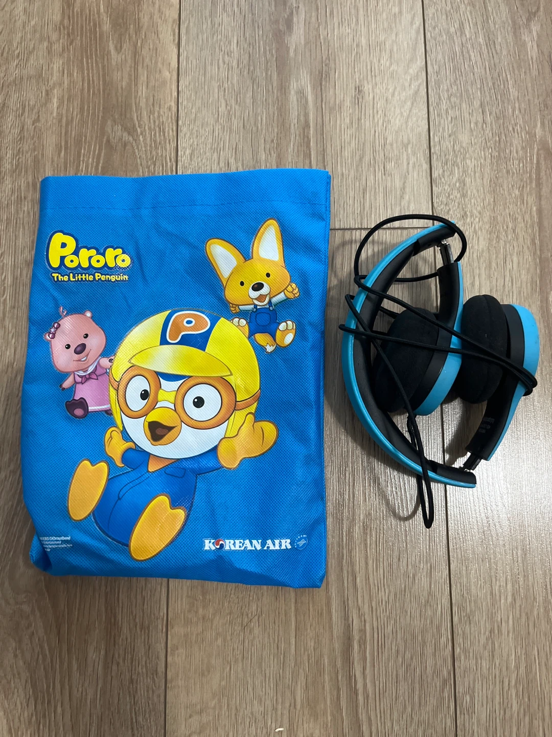 Pororo Korean Air Kids Headphones with Bag - photo 2