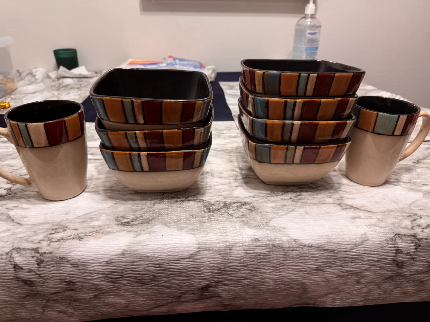 Striped Ceramic Bowls and Mugs Set image indicator(5)